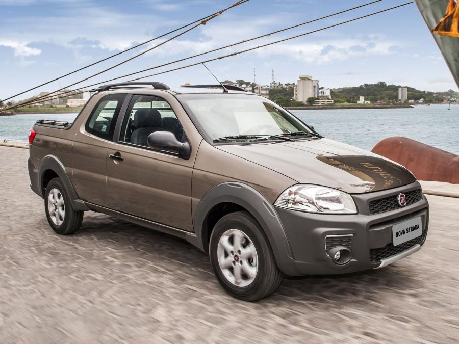 Fiat Strada Working CD '2013